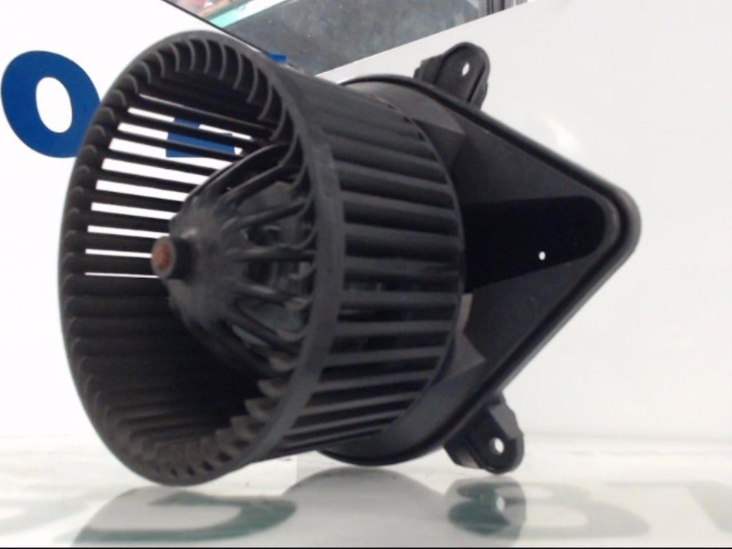 Ventilateur chauffage PEUGEOT 406 COUPE Diesel - 1