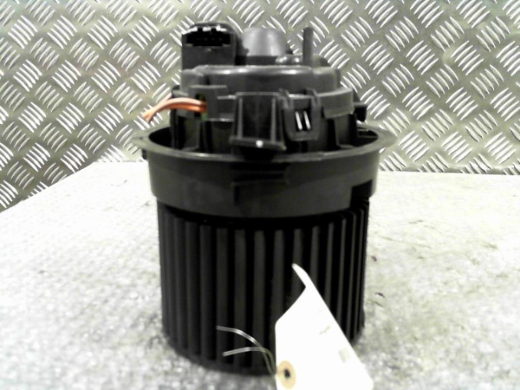 Ventola riscaldamento RENAULT CLIO 4 PHASE 1 BREAK Diésel - 1