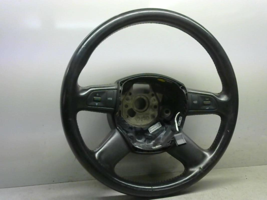 Volant AUDI A4 2 AVANT PHASE 2 BREAK Diesel - 1