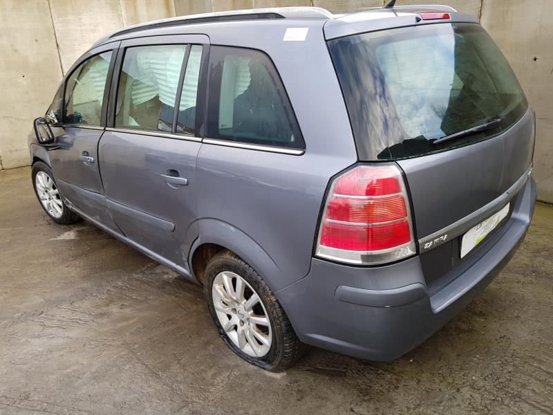 Image Porte avant droit - OPEL ZAFIRA B