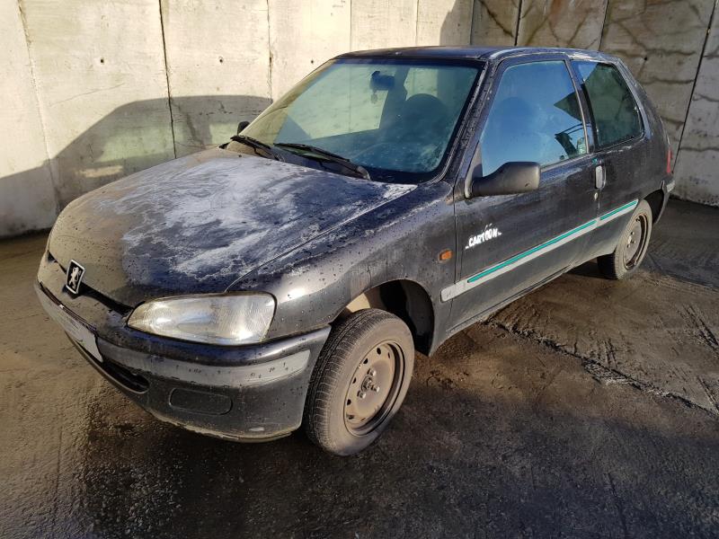 Image Feu arriere principal droit (feux) - PEUGEOT 106