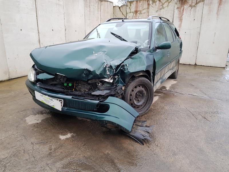 Image Feu arriere principal gauche (feux) - PEUGEOT 306