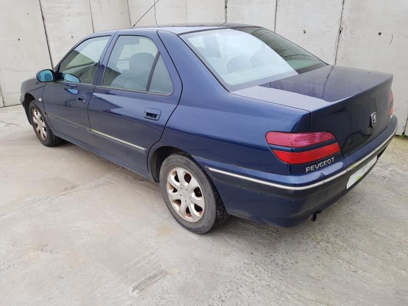 Image Feu arriere principal droit (feux) - PEUGEOT 406