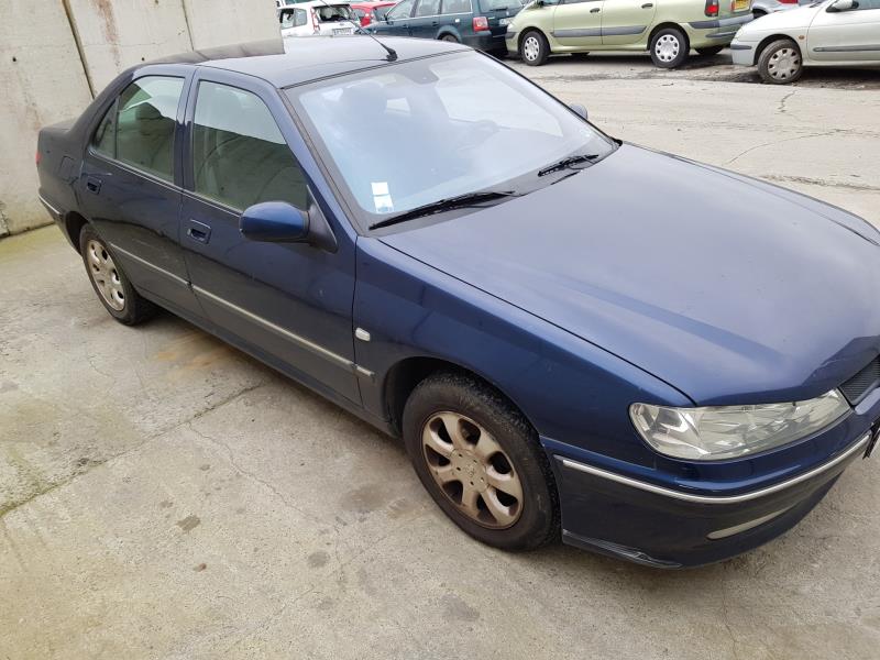 Image Feu arriere principal droit (feux) - PEUGEOT 406