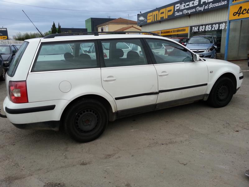 Calandre VOLKSWAGEN PASSAT 4 PHASE 2 BREAK Diesel - 1