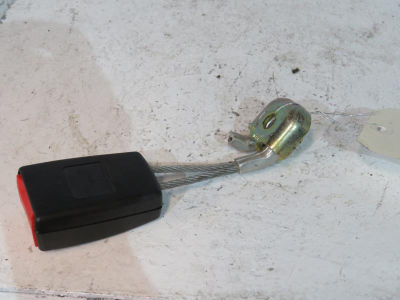 Aggancio cintura sicurezza posteriore destro AUDI A4 2 AVANT PHASE 1 BREAK Diésel - 1
