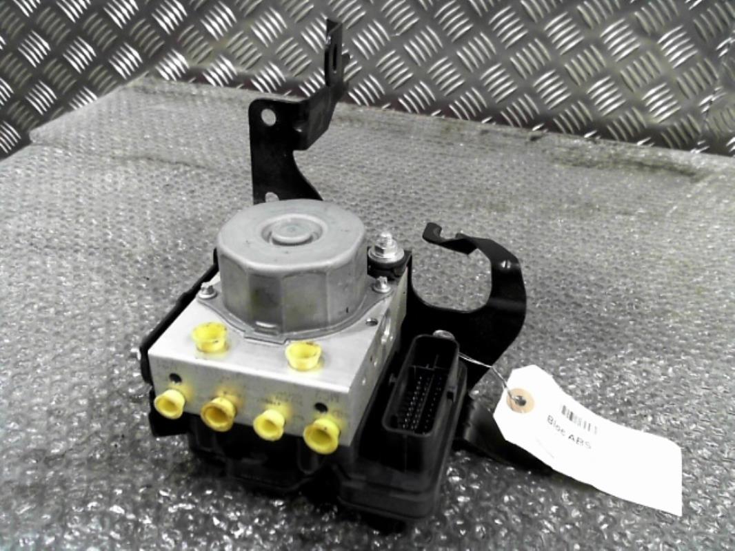 Blocco ABS (antibloccaggio freni) RENAULT CLIO 4 PHASE 1 BREAK Diésel - 1