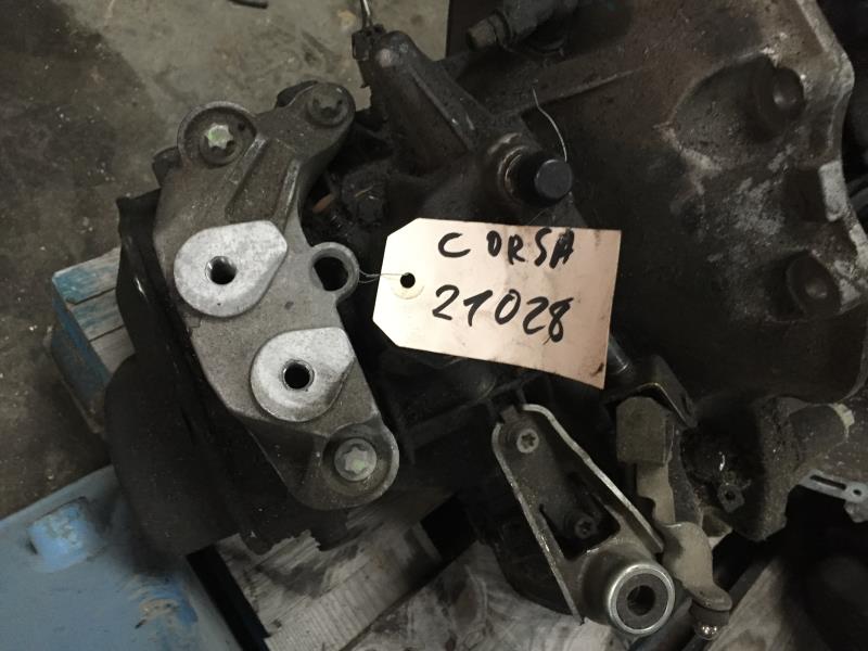 Boite de vitesses OPEL CORSA C PHASE 1 Essence - 1