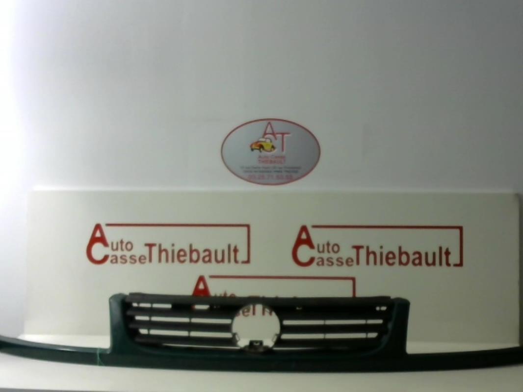 Calandre VOLKSWAGEN PASSAT 4  - 1
