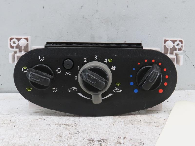 Commande chauffage DACIA DUSTER 1 PHASE 1 Diesel - 1