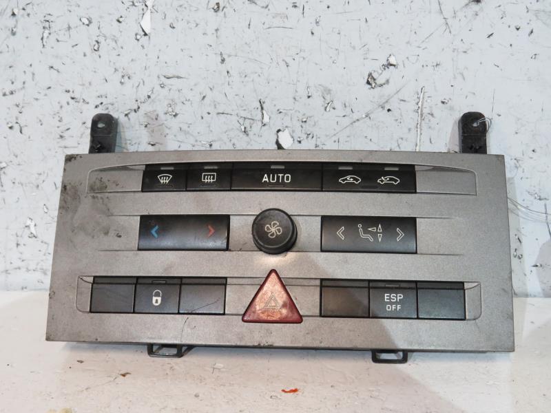 Commande chauffage PEUGEOT 407 PHASE 1 BREAK Diesel - 1