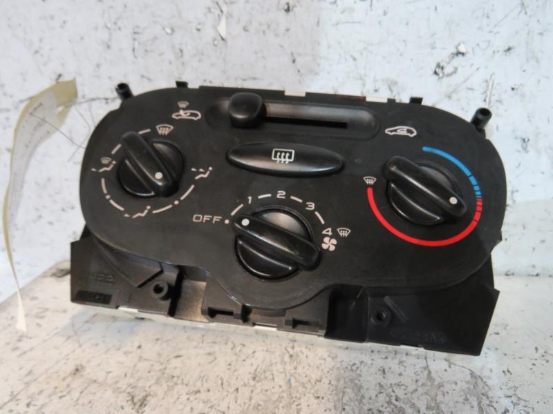 Comandi riscaldamento PEUGEOT 206+ Diésel - 1