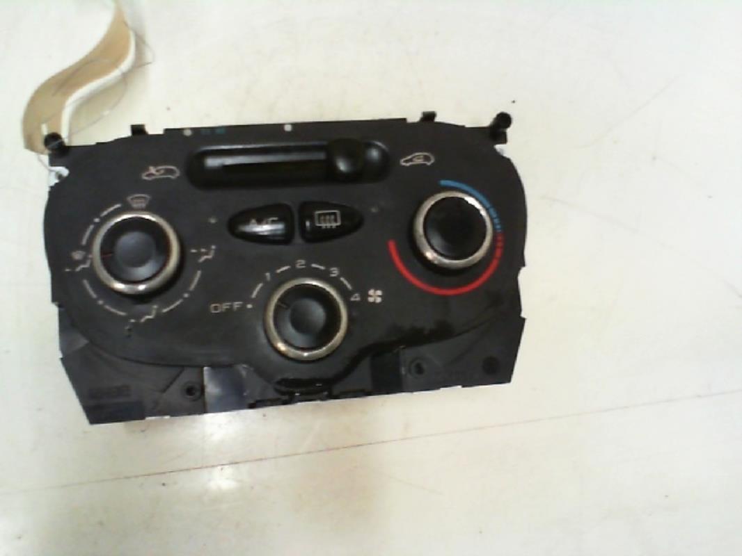 Commande chauffage PEUGEOT 206 PHASE 1 Essence - 1
