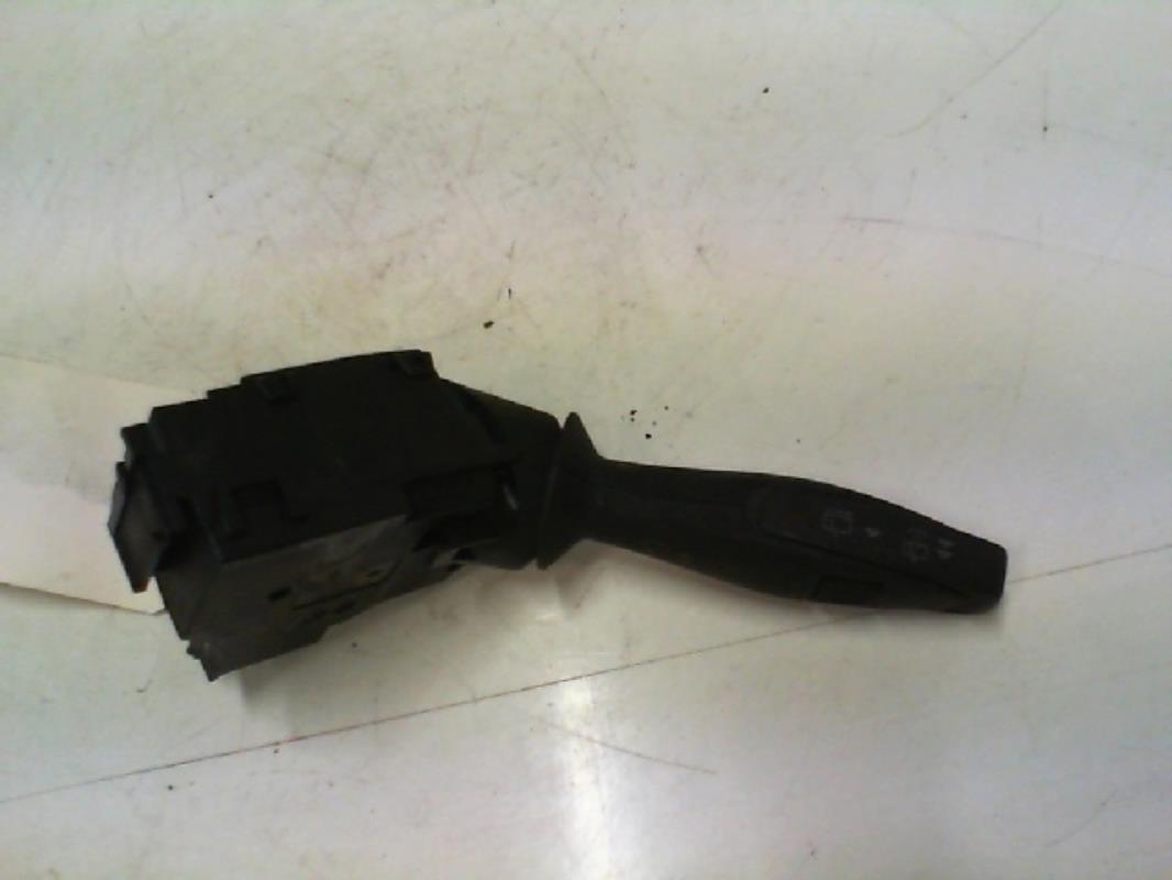 Devio tergicristalli FORD FIESTA 6 PHASE 2 Gasolina - 1