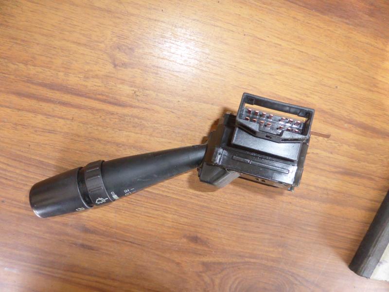 Commodo d'essuie glaces HYUNDAI TRAJET Diesel - 1