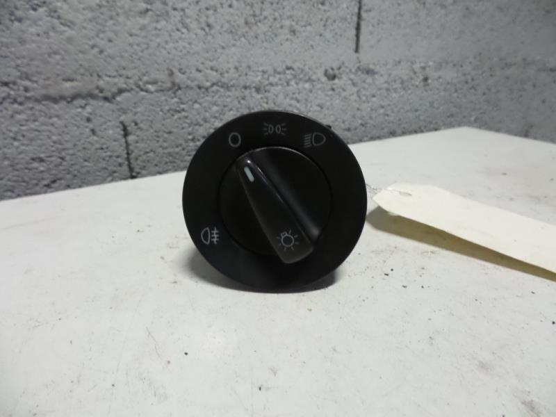 Commodo phare VOLKSWAGEN GOLF 4 Essence - 1