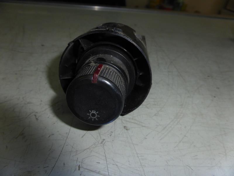 Commodo phare SEAT IBIZA 3 PHASE 1 Diesel - 1