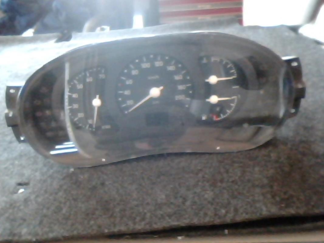 Compteur RENAULT CLIO 2 PHASE 1 Diesel - 1