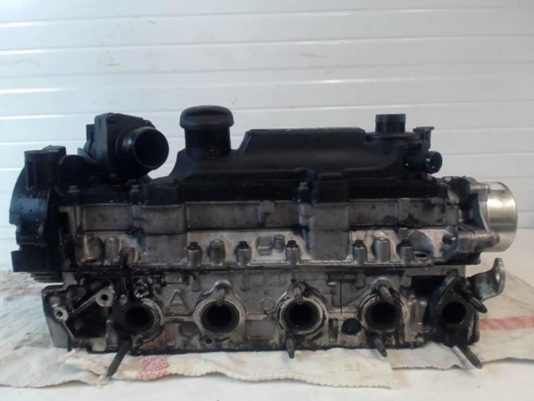 Culasse PEUGEOT 206+ Diesel - 1