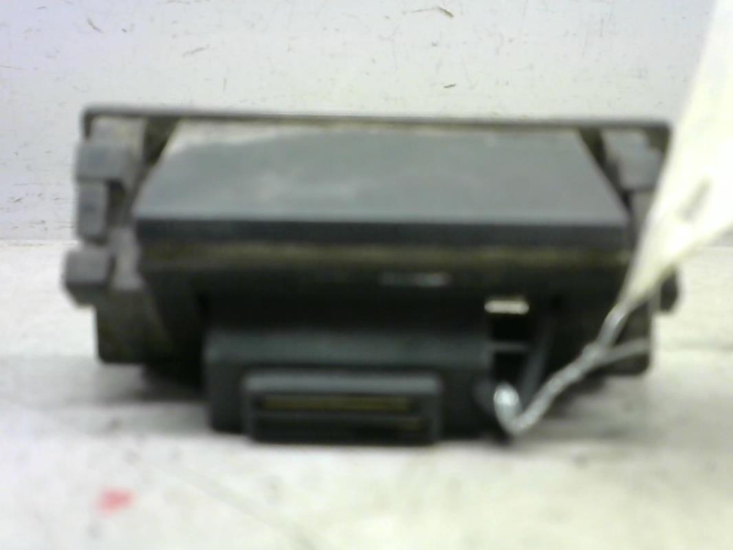 Eclairage de plaque AUDI A3 1 S3 PHASE 2 Essence - 1