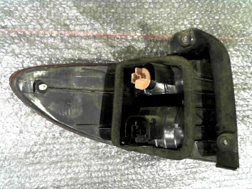 Fanale posteriore principale destro (luci) TOYOTA PREVIA 2 Diésel - 1