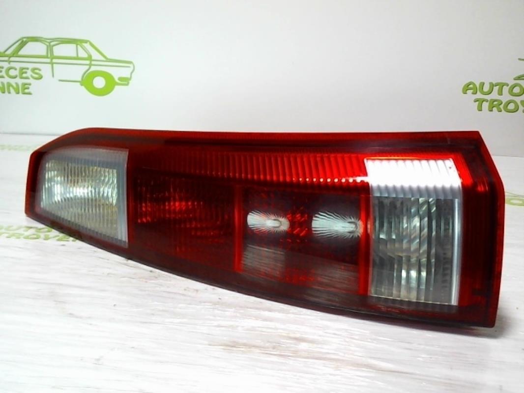 Fanale posteriore principale destro (luci) OPEL MERIVA A PHASE 1 Diésel - 1