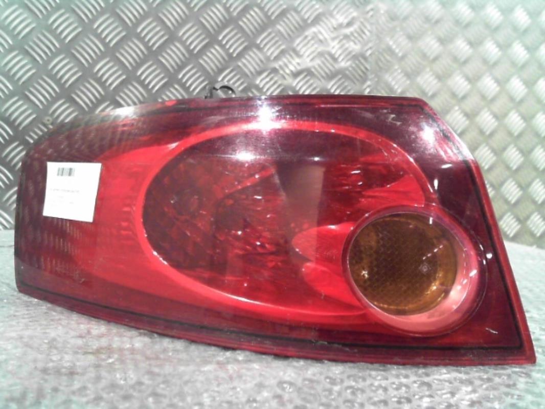 Fanale posteriore principale sinistro (luci) FIAT CROMA 2 PHASE 1 BREAK Diésel - 1