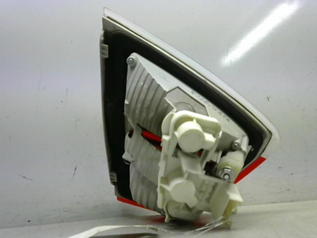 Feu arriere secondaire droit (feux) BMW SERIE 3 E90 PHASE 1 Diesel - 1