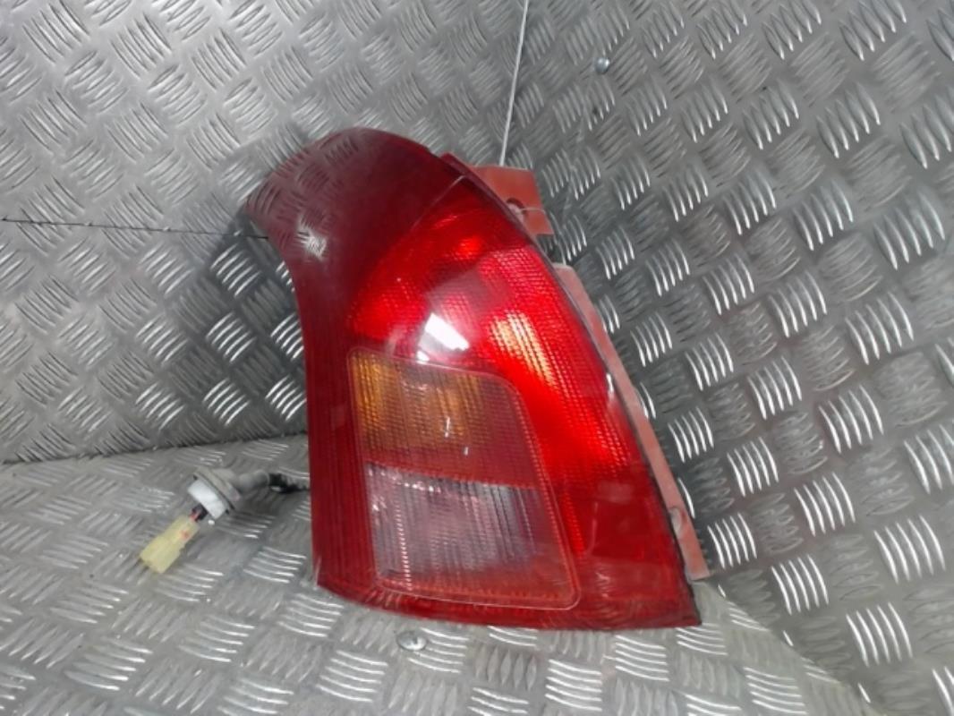 Fanale posteriore principale sinistro (luci) SUZUKI SWIFT 3 Diésel - 1