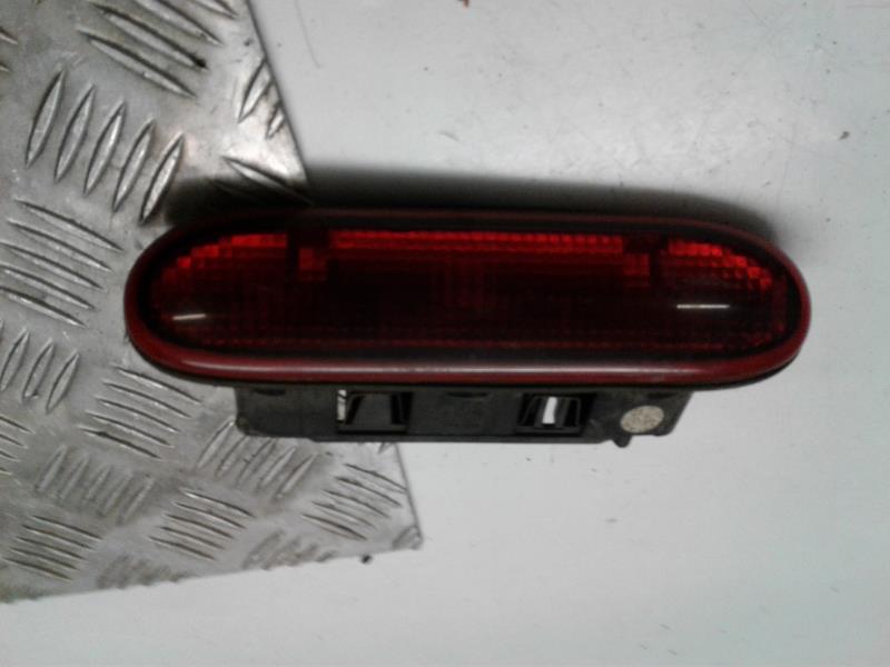 Feu arriere stop central RENAULT CLIO 1 PHASE 3 Diesel - 1