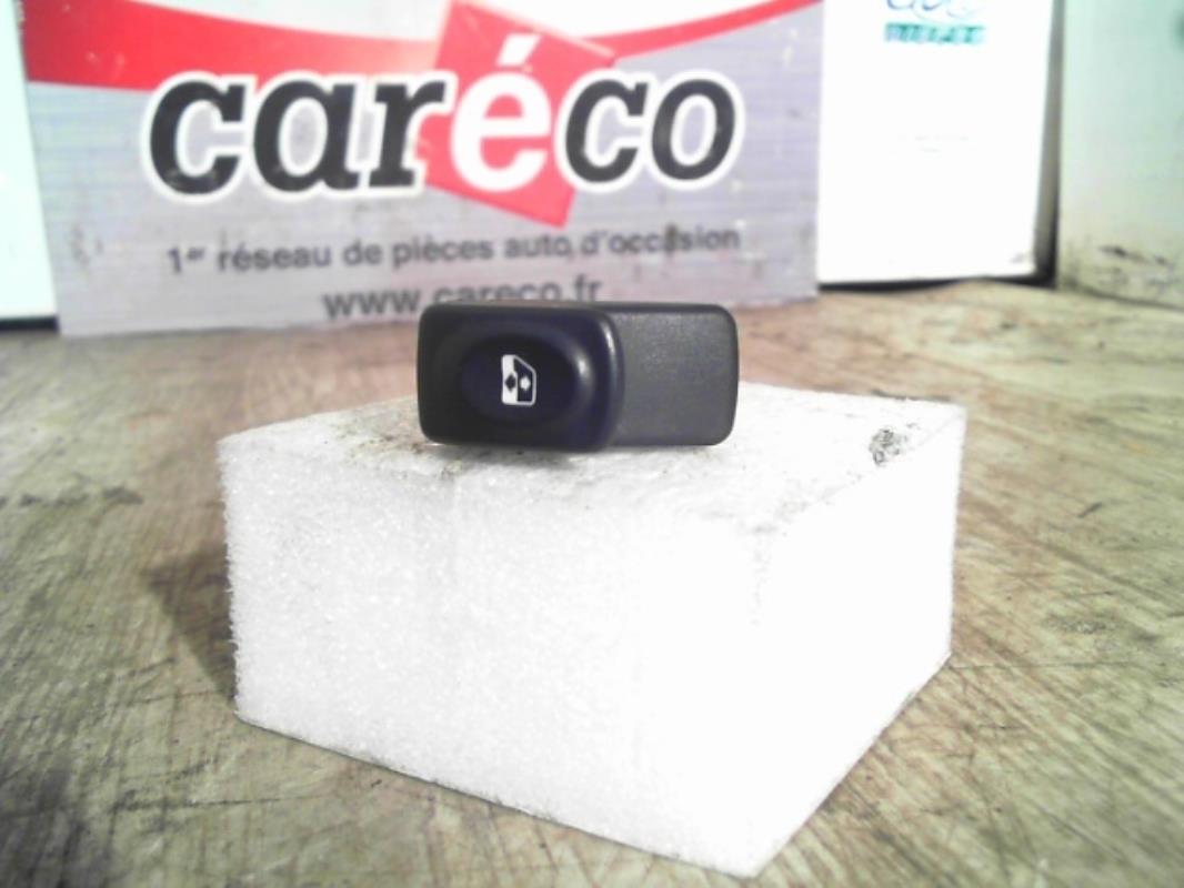 Interrupteur de leve vitre RENAULT CLIO 2 PHASE 1 Essence - 1