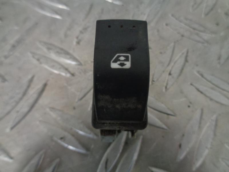 Interrupteur de leve vitre RENAULT SCENIC 2 PHASE 1 Diesel - 1