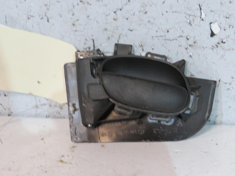 Maniglia interna posteriore sinistra PEUGEOT 206+ Gasolina - 1
