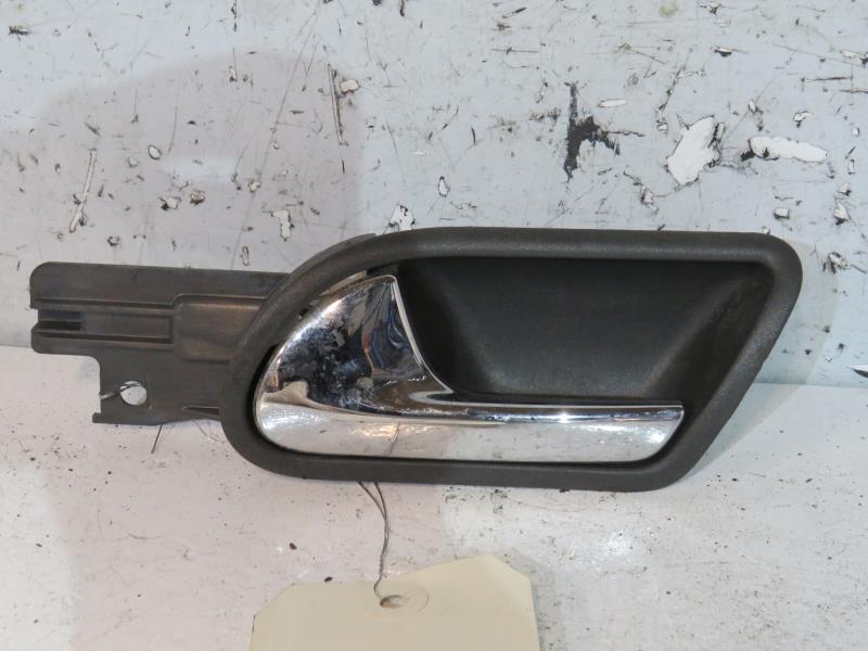 Maniglia interna posteriore sinistra VOLKSWAGEN GOLF 5 Diésel - 1