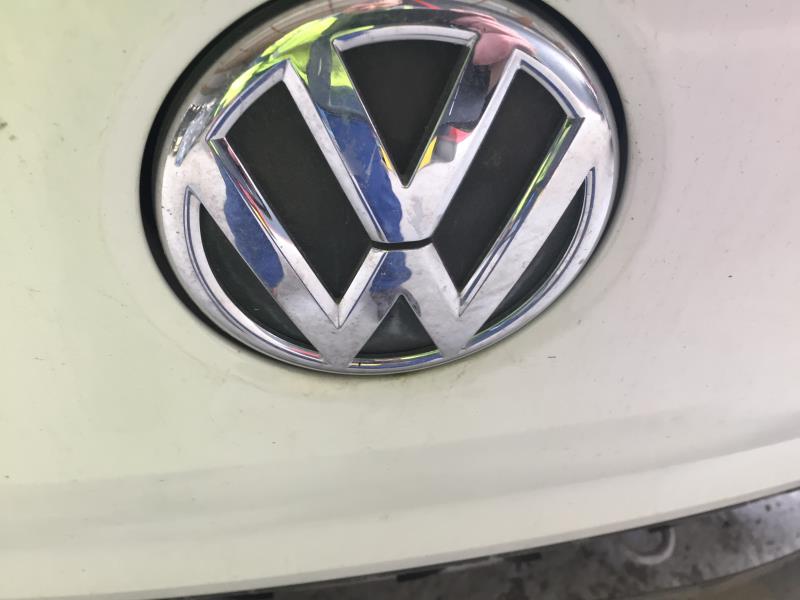 Maniglia portellone bagagliaio VOLKSWAGEN POLO 5 PHASE 1 Diésel - 1