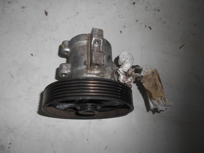 Pompe de direction PEUGEOT 306 BREAK Diesel - 1