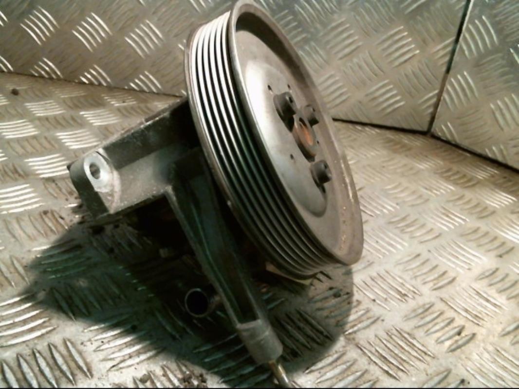 Pompe de direction AUDI A4 2 AVANT PHASE 1 BREAK Essence - 1