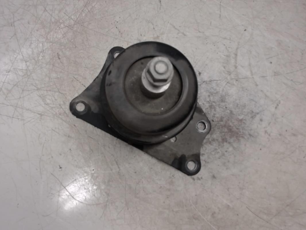 Support moteur gauche VOLKSWAGEN POLO 4 PHASE 2 Diesel - 1