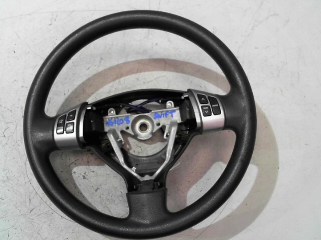 Volant SUZUKI SWIFT 3 Diesel - 1