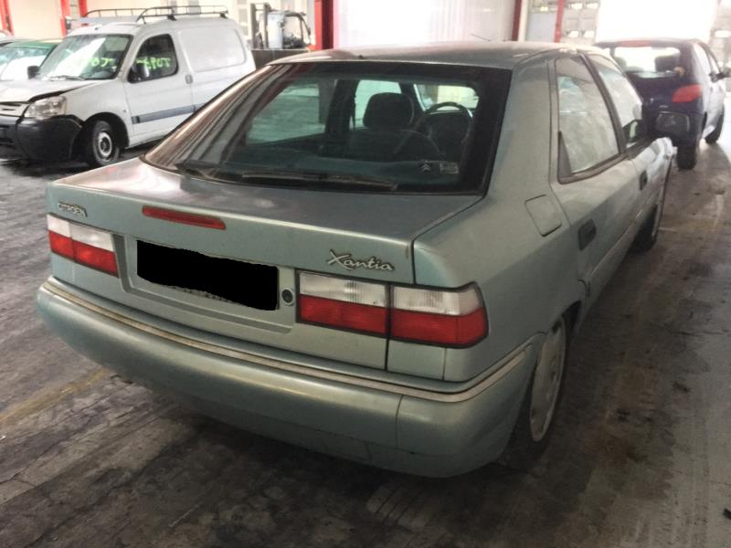 Image Feu arriere secondaire gauche (feux) - CITROEN XANTIA