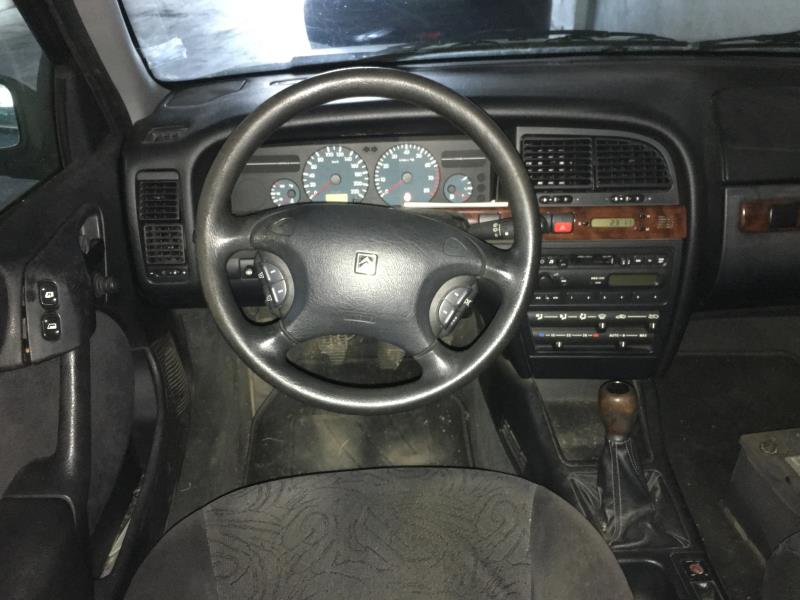 Image Feu arriere secondaire gauche (feux) - CITROEN XANTIA