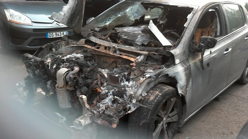 Feu Arrière Gauche Pour Peugeot 308 II Phase 1 - Réf. 9677818380 - Occasion Bon état