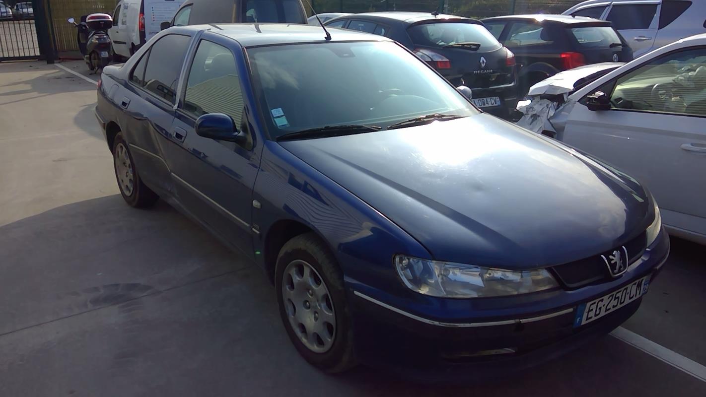 Image Feu arriere principal gauche (feux) - PEUGEOT 406