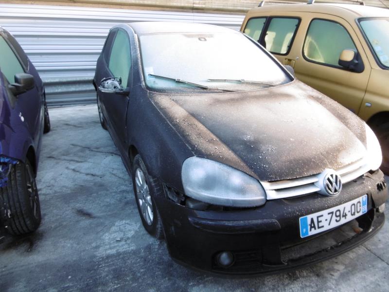 Fanale posteriore principale destro (luci) VOLKSWAGEN GOLF 5 Diésel - 1