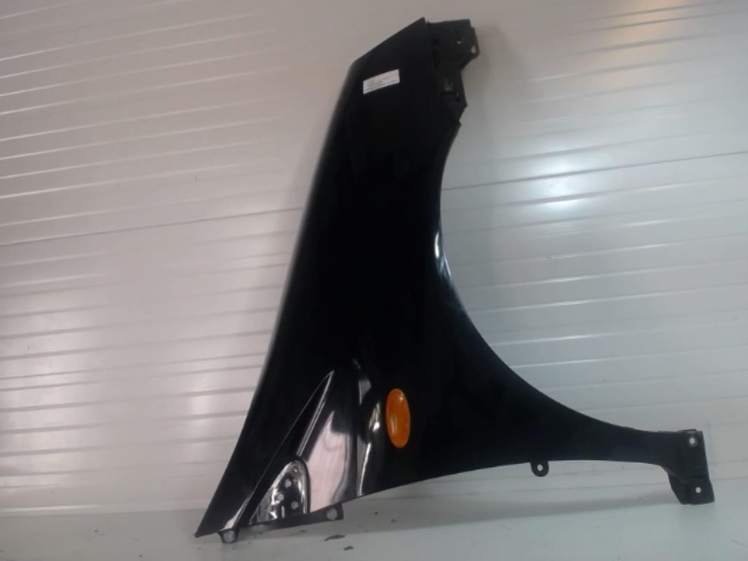 Parafango anteriore destro NISSAN ALMERA TINO PHASE 2 Gasolina - 1