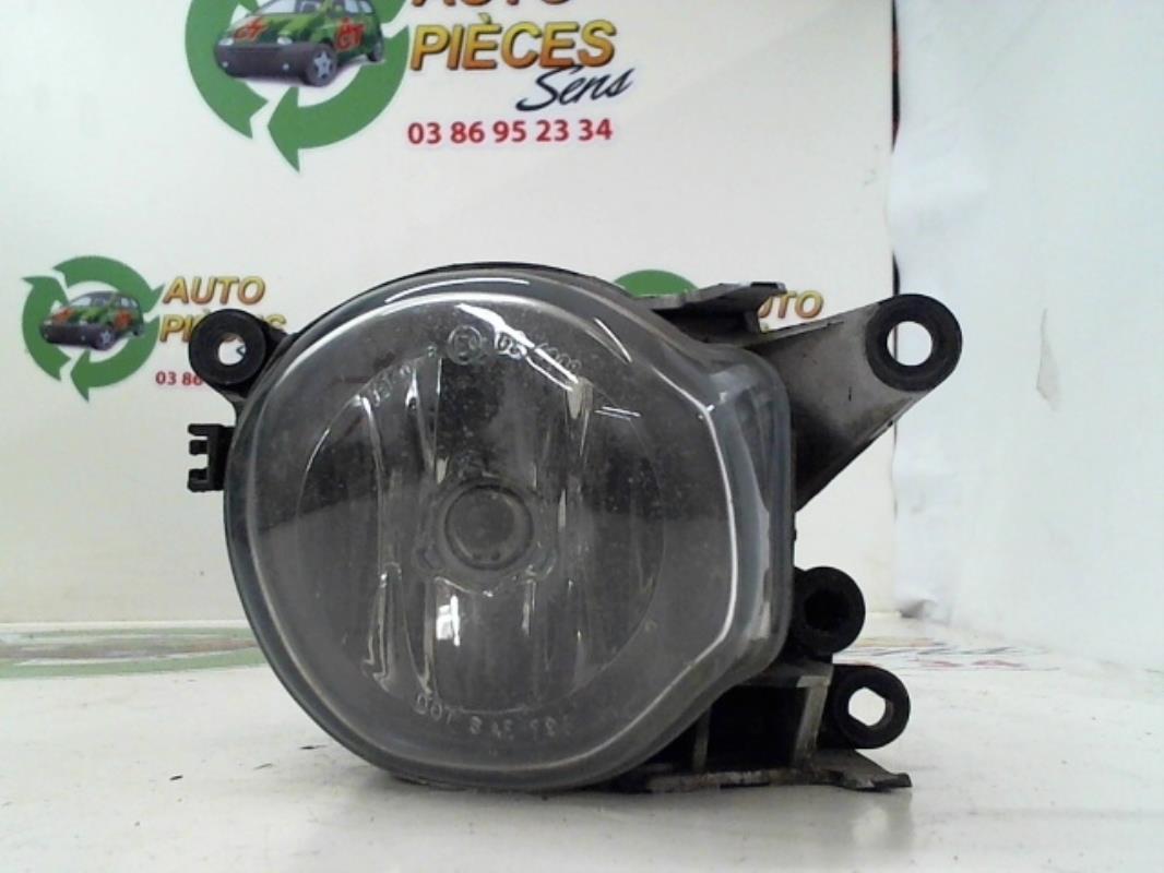Anti brouillard droit (feux) AUDI A4 1 Diesel - 1