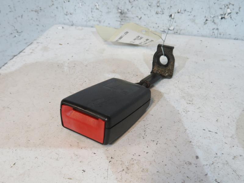 Enganche de cinturón trasero derecho OPEL ASTRA H PHASE 1 Diésel - 1