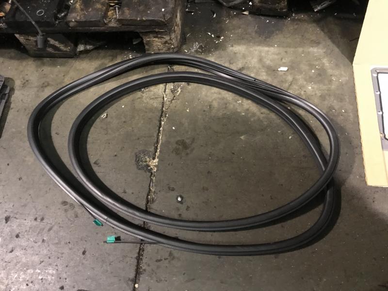 Joint de porte avant gauche BMW X5 E70  - 1