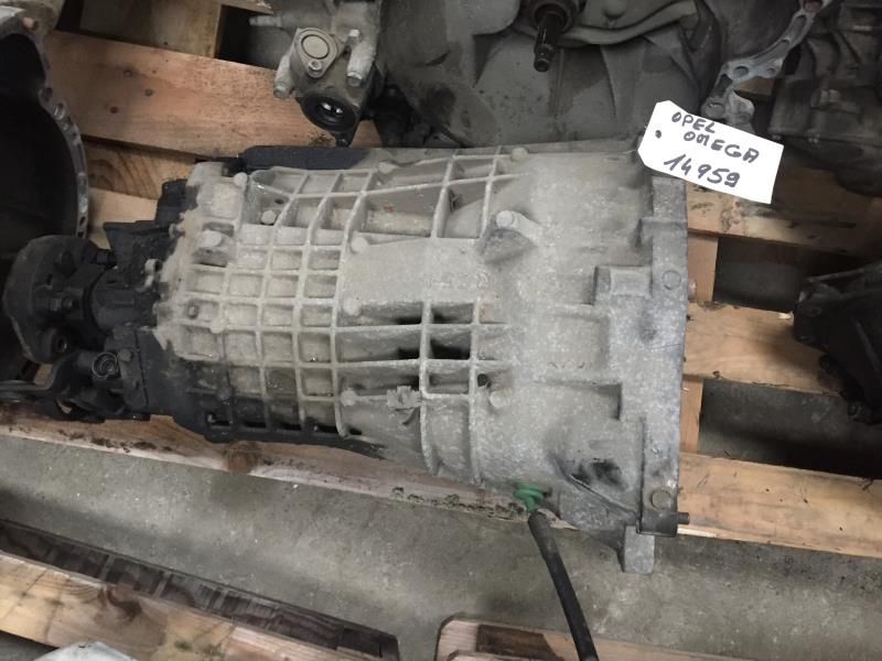 Boite de vitesses OPEL OMEGA B PHASE 1 BREAK Diesel - 1