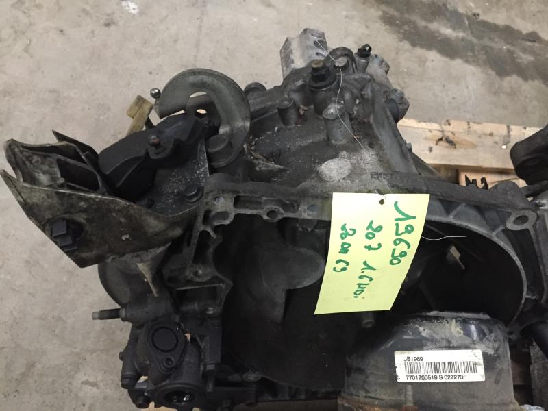 Boite de vitesses PEUGEOT 207 PHASE 1 CABRIOLET Diesel - 1